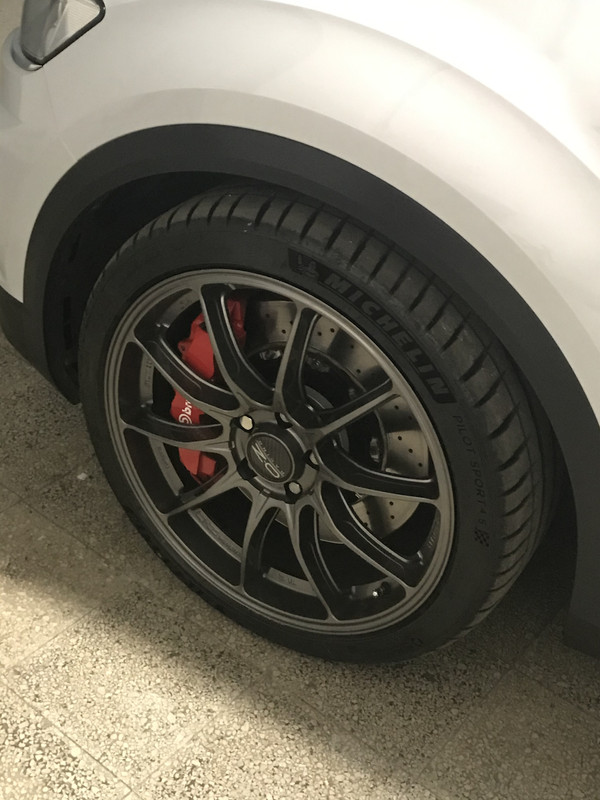 060E96EA-7126-4251-AF10-88742D2789E0