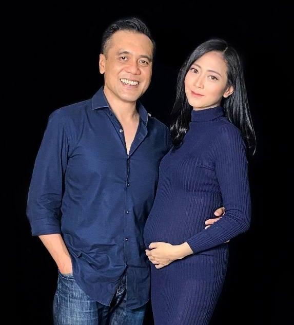 Chico Hakim dan mendiang istrinya, Citra Soeroso.