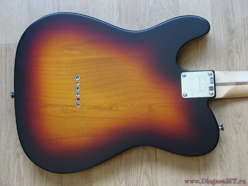 Fender_Highway_One_Telecaster_5-sb_020