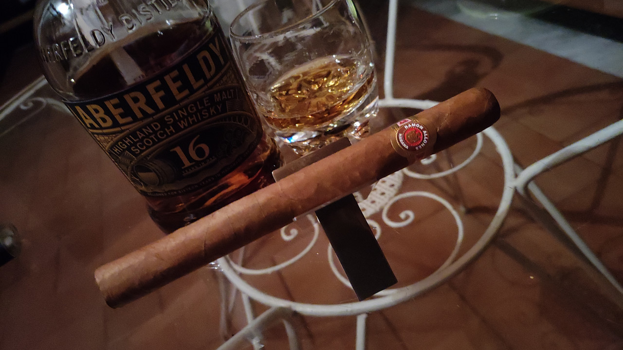 IMG-1db233ed033c0743a2a3c49ce4e388aa-V (1)