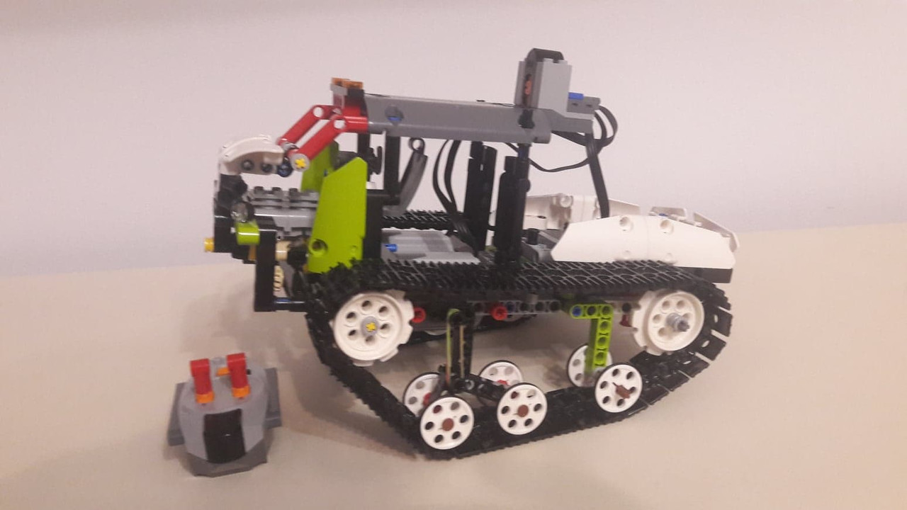 43053167_107110700206686_8749088118436528128_n