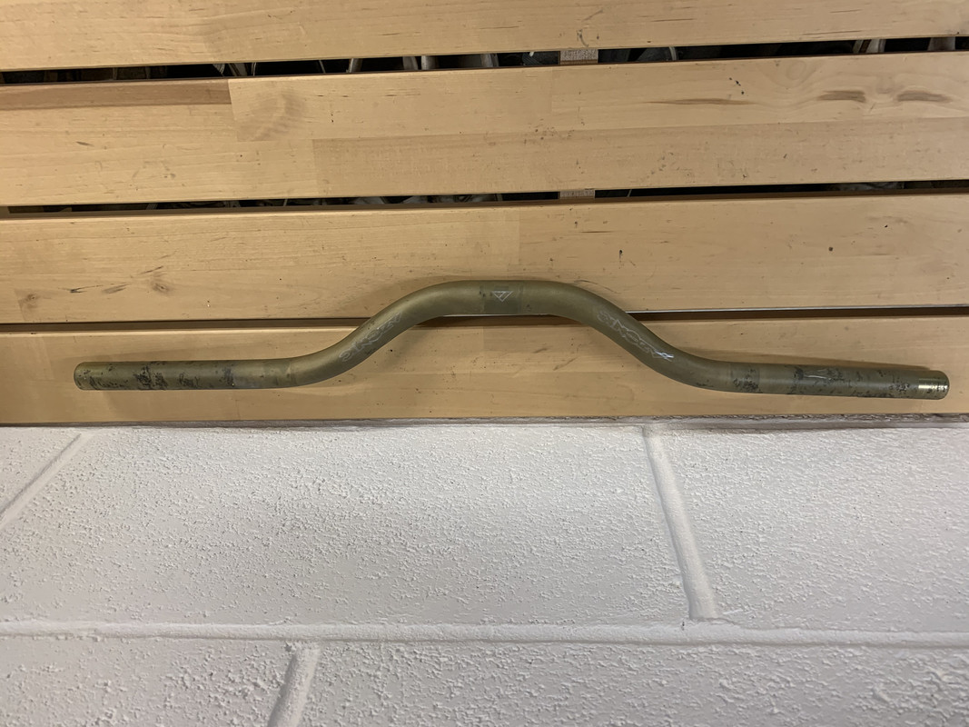 0E065B1C-560A-4B6C-9DA4-6BE2AA8346EC