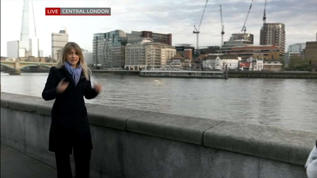 BBC London News_20220411_18301900.ts_snapshot_21.24.644