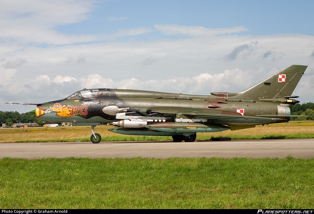 3713-polish-air-force-sukhoi-su-22-Plane