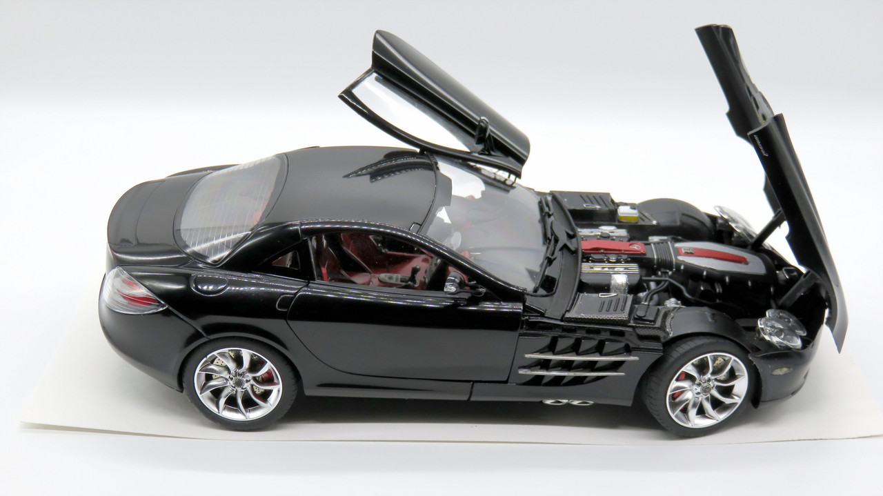 Tamiya Mercedes Benze SLR McLaren IMG-1659