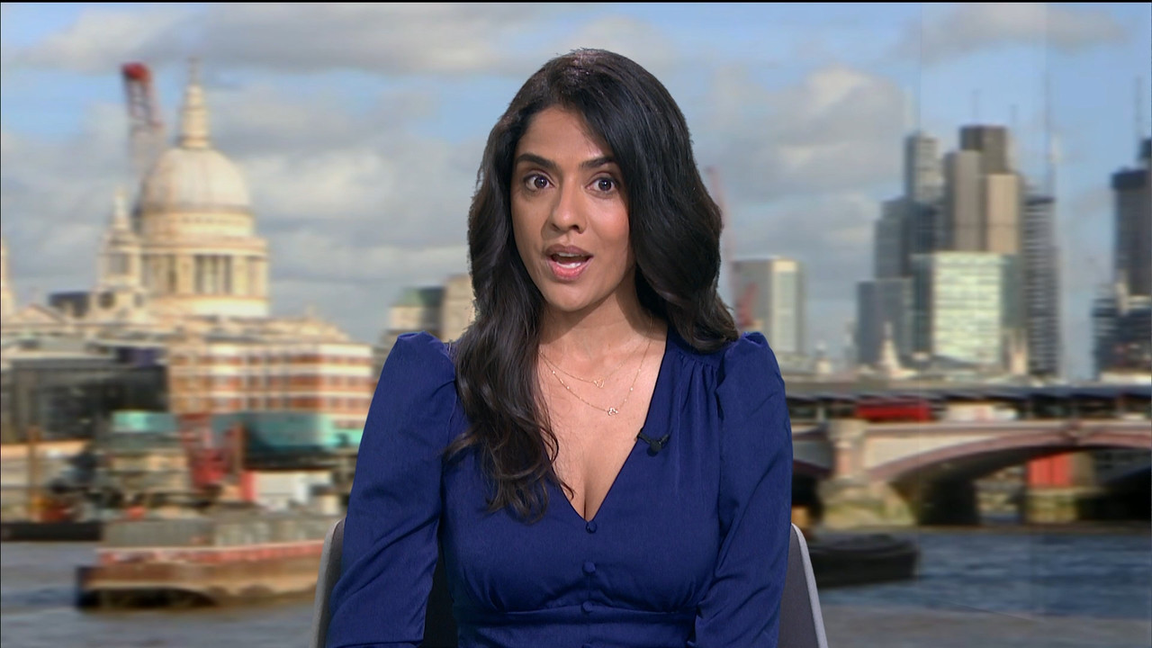 ITV News London_20220516_18001830.ts_snapshot_16.33.826