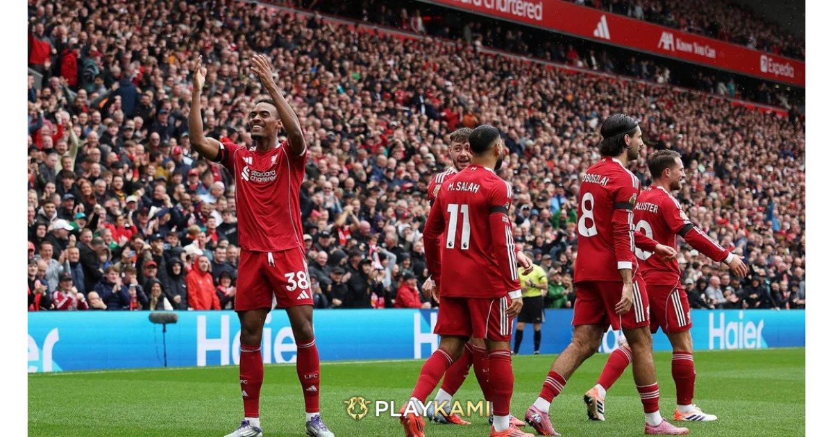 Kombinasi Mohamed Salah dan Ryan Gravenberch