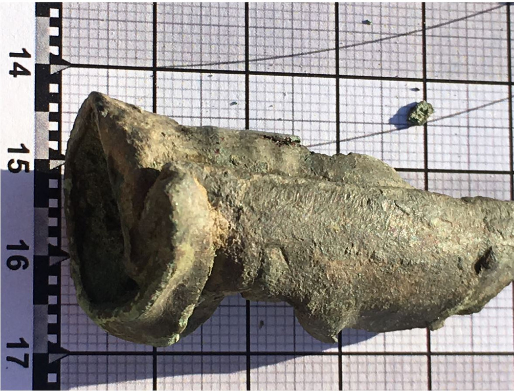 Kiertynyt pronssikaitale