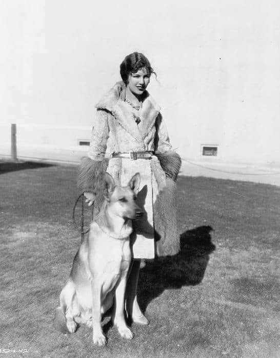 loretta_young_d12