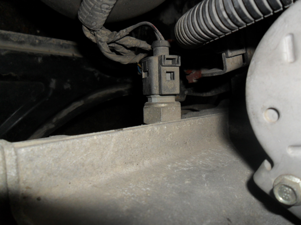 reversing light switch 4