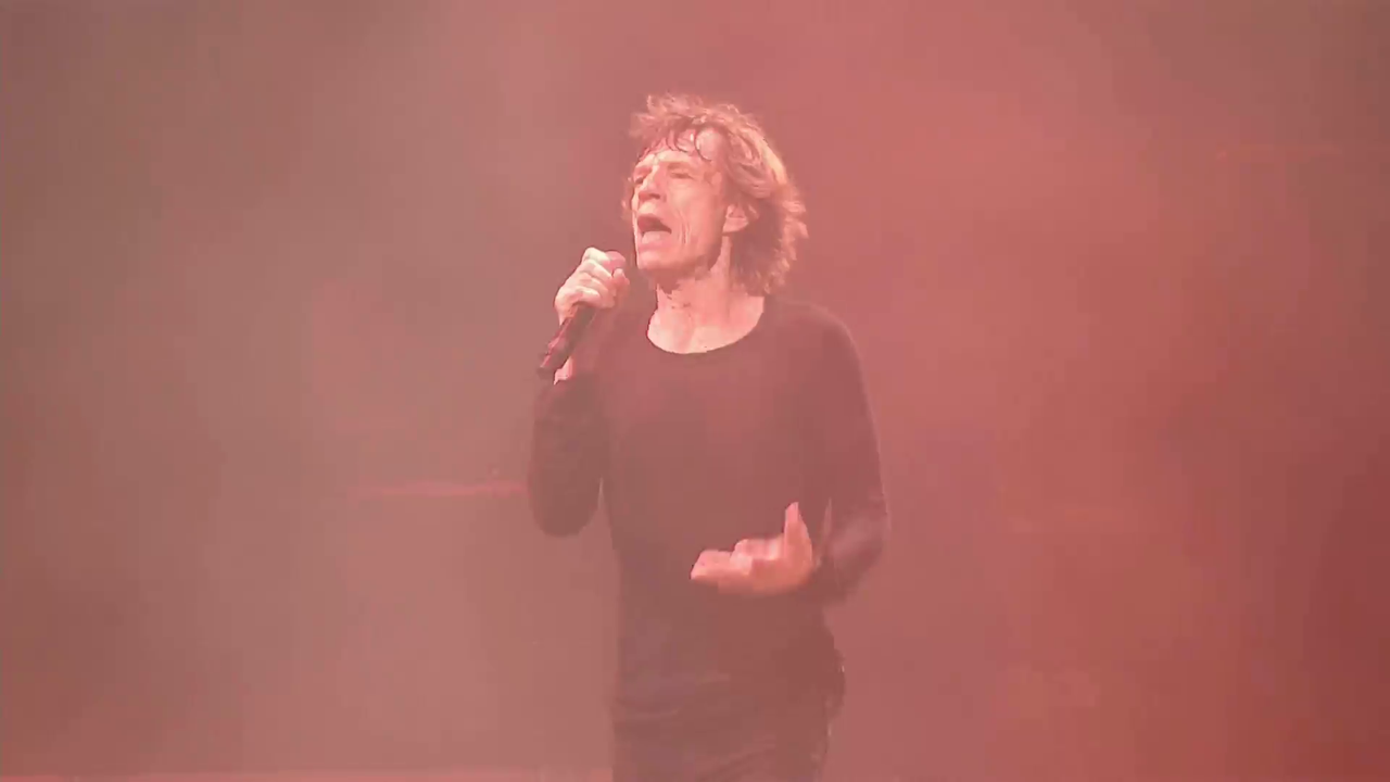 vlcsnap-2013-08-11-21h37m17s52