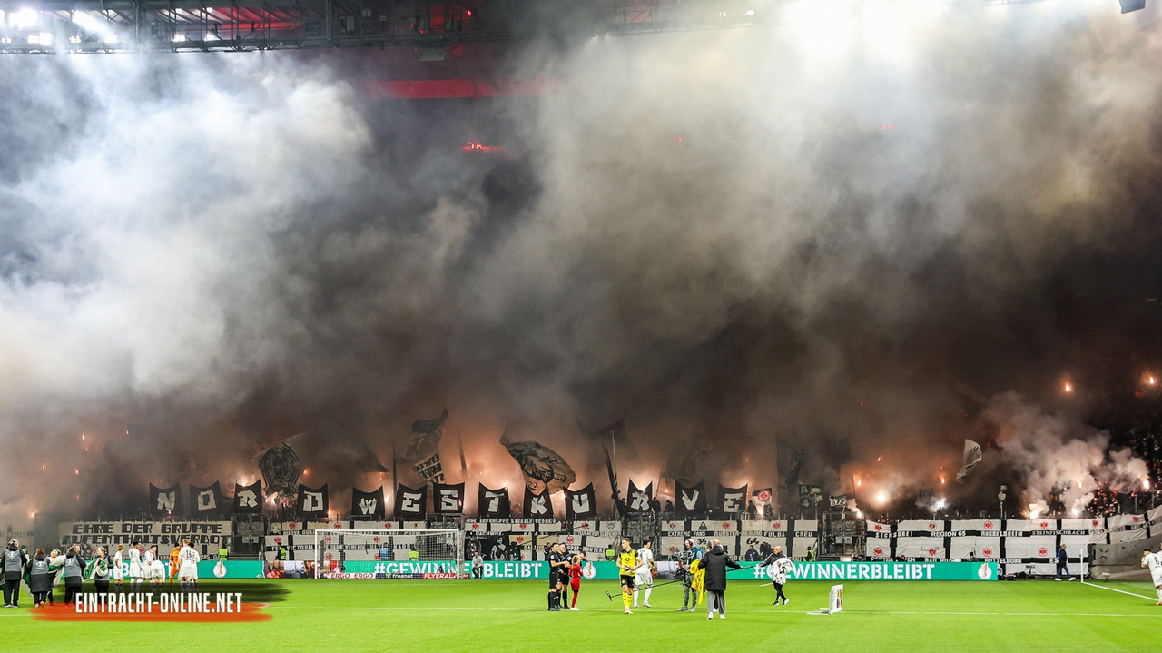 25 26 pokal eintracht frankfurt borussia dortmund 0013