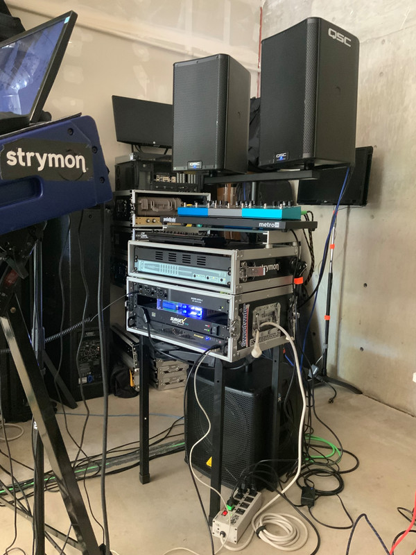 A96E54FE-21D7-4F3F-A326-2E657C24E0B6