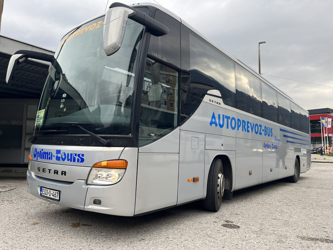 8B641BE9-537B-4F06-895B-94D029757CB0