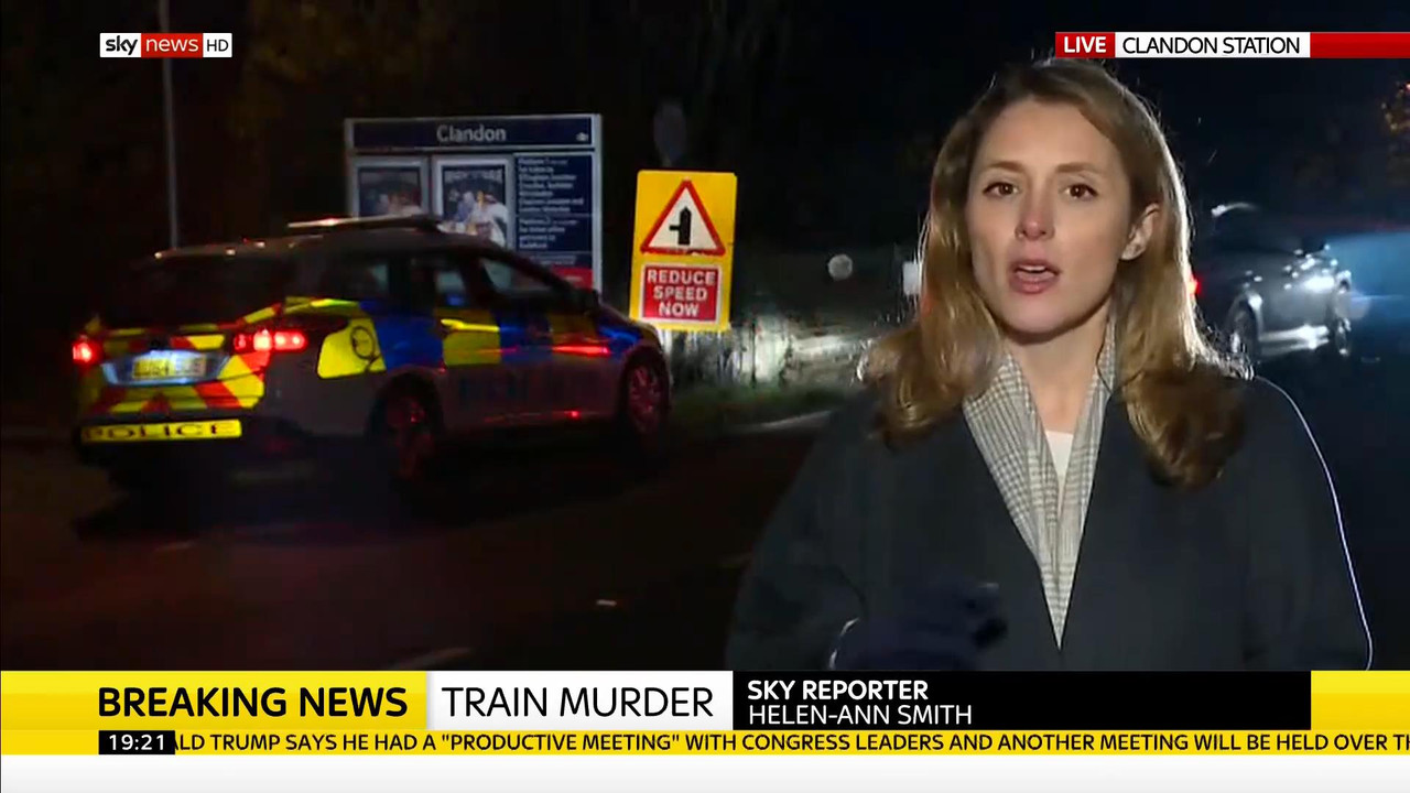 04 January - 19.00.00 - Sky News Tonight. Reports and lively deb