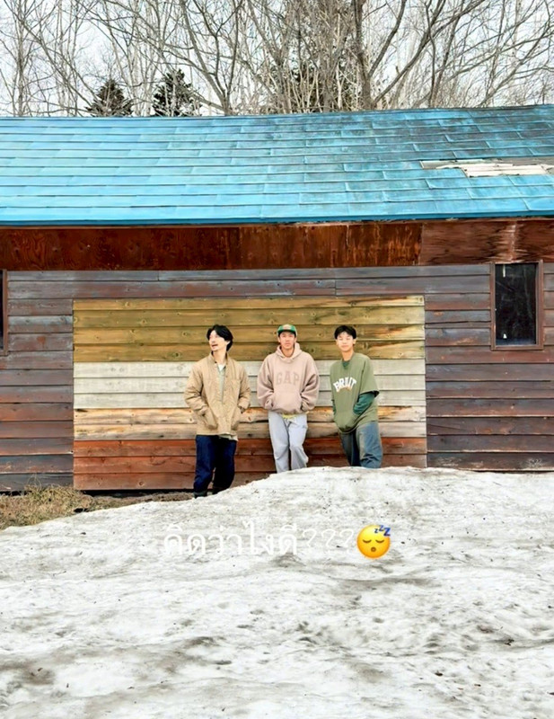 LINE-ALBUM-2142025-250421-8