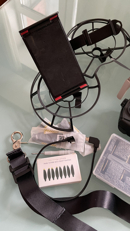 6A1B8016-C4DC-408D-BCDD-A9AD16AC24D9