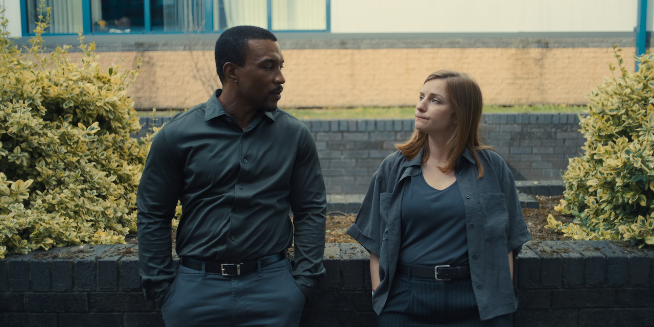 Adolescence.S01E02.2160p.10bit.NF.WEB-DL.DDP5.1.HEVC-Vyndros.mkv_snapshot_36.48_[2025.05.26_16.49.28