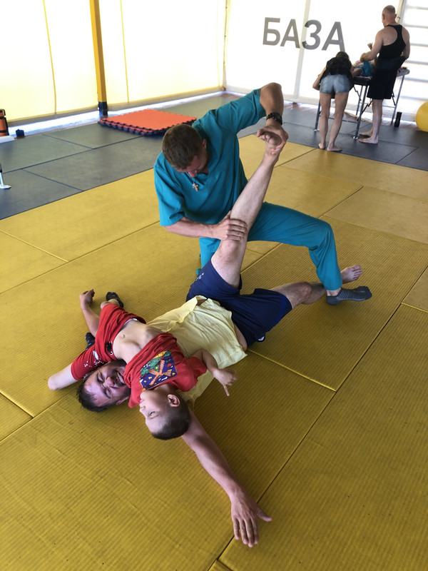 96051F15-EECC-40B0-8B48-5277C7C18678