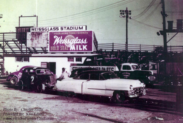 I10.27.12_002_SCH_WEI_0050WEI_1