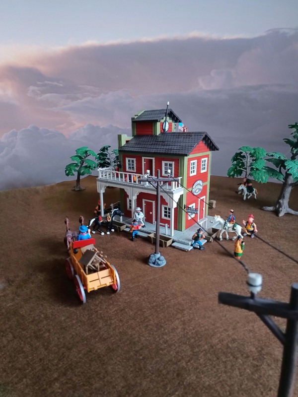 Osaba Mikel - Telegrafos 13