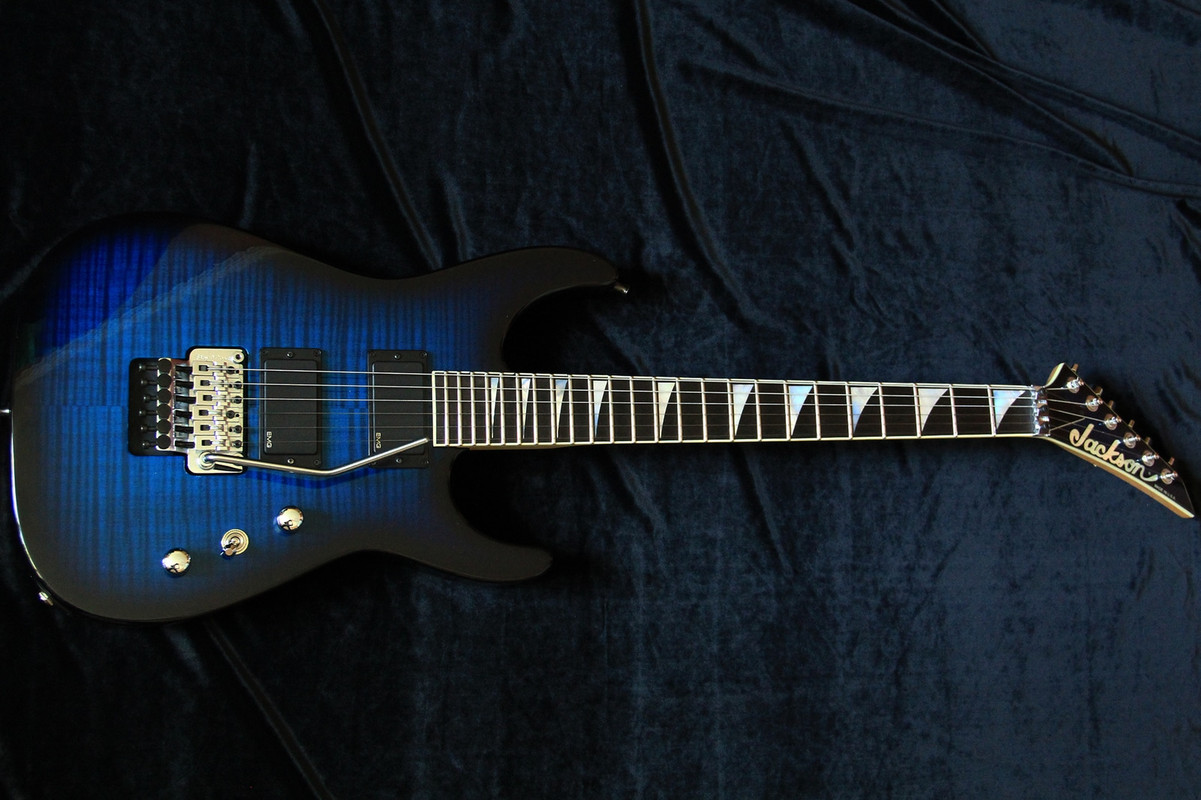 Jackson DK1 Blue Flame (1)