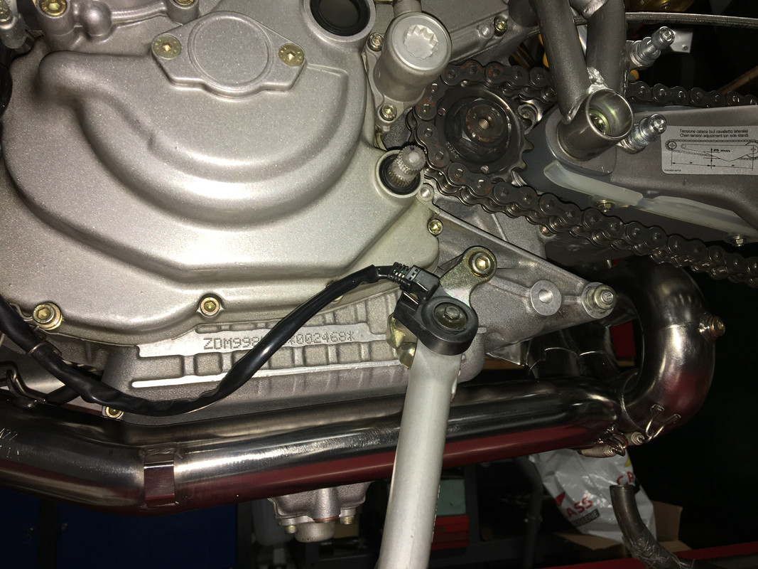 ECF77EB6-A8FE-4070-BEF8-AAF6FAE2A277