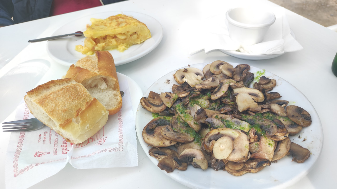 Experiencia Kiosco La Pérgola - Esmorzaret - Valencia - Dónde almorzar en Valencia: Esmorzaret, cremaet y más