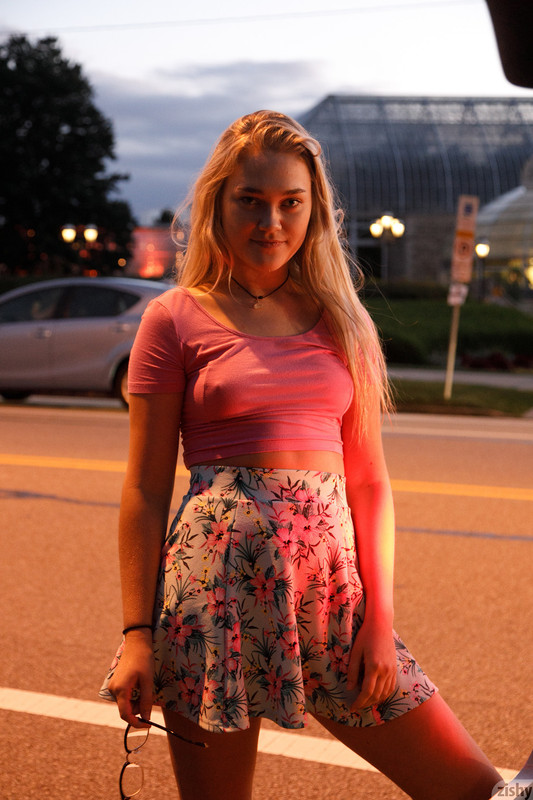 full_058_1349561413270285