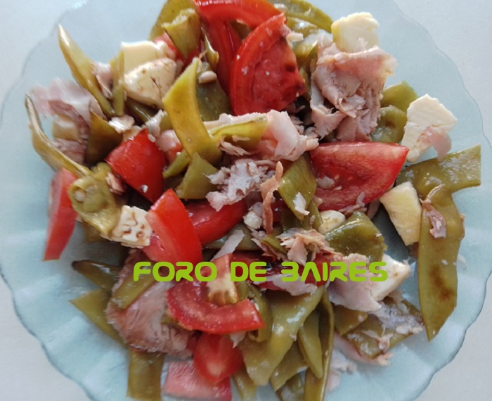 fotoensaladatomatechauchasjamon3