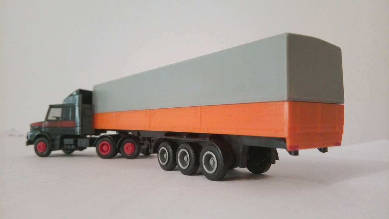 Mcht (8136)