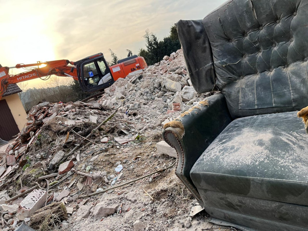 6ECD21DA-CC48-4AC6-A244-F2C77833D495