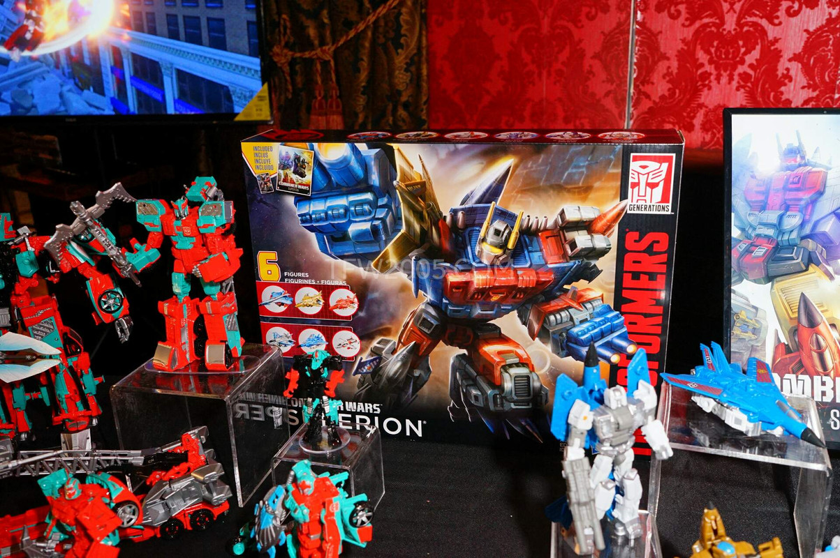 SDCC2015-Hasbro-Breakfast-Transformers-Combiner-