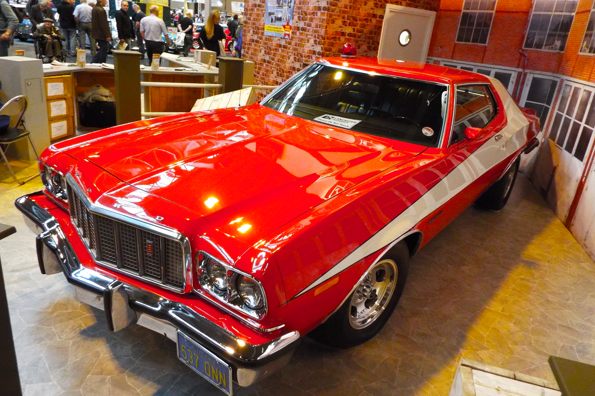 Ford_Gran_Torino_Starsky_&_Hutch_(10931970786)_psd_tiny