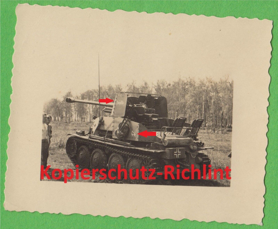 2 org. Fotos- Wehrmacht deutscher Panzer Panzerjäger Marder III Name -Brigitte- (1)