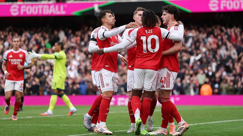 arsenal-vs-atletico-phong-do