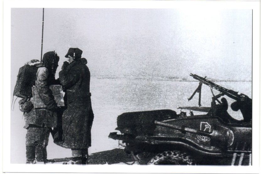 Fotos Deutsche Soldaten in Schwimmwagen im Einsatz WW2 (1)