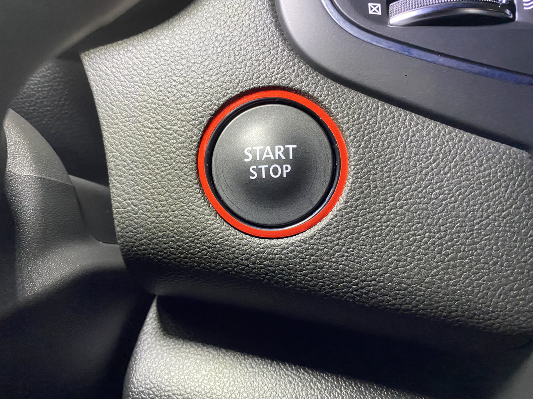 E5EEFC6C-521C-4F71-97D5-C29F6682355E