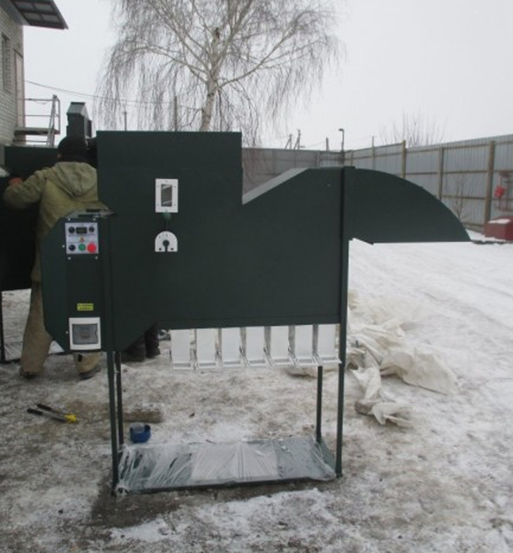 Аеродинамічний сепаратор для калібрування насіння.