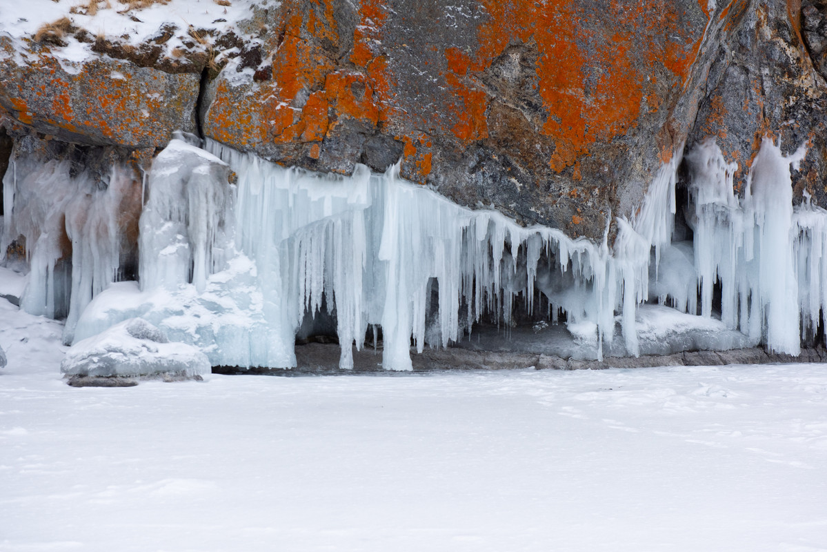 Baikal Helado 2020 - Blogs de Rusia - Dia 5 - Isla Elenka + Kharantzi + Isla Zamagoy + Isla Belen’kiy (12)