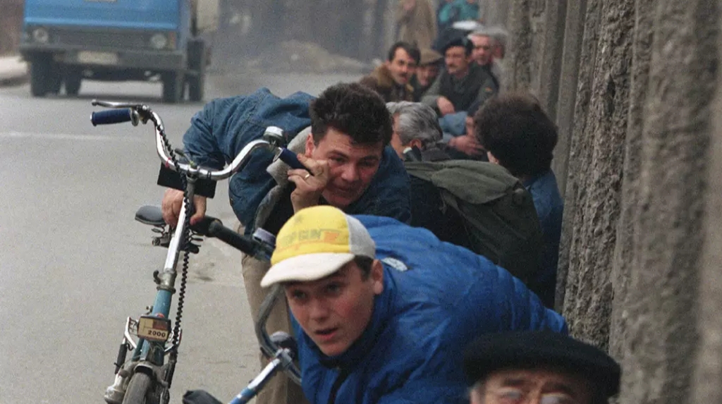 Witness of rich ‘sniper tourists’ who allegedly paid $90,000 to shoot people on ‘human safari’ trips reveals chilling details