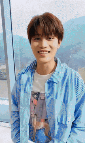 ezgif1.gif