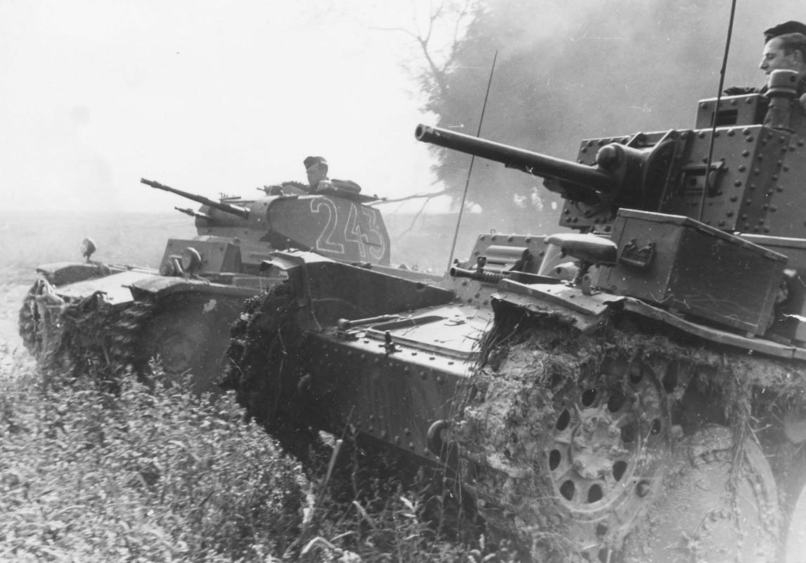 40-2 7 PzDiv I6k0qj4G0aA
