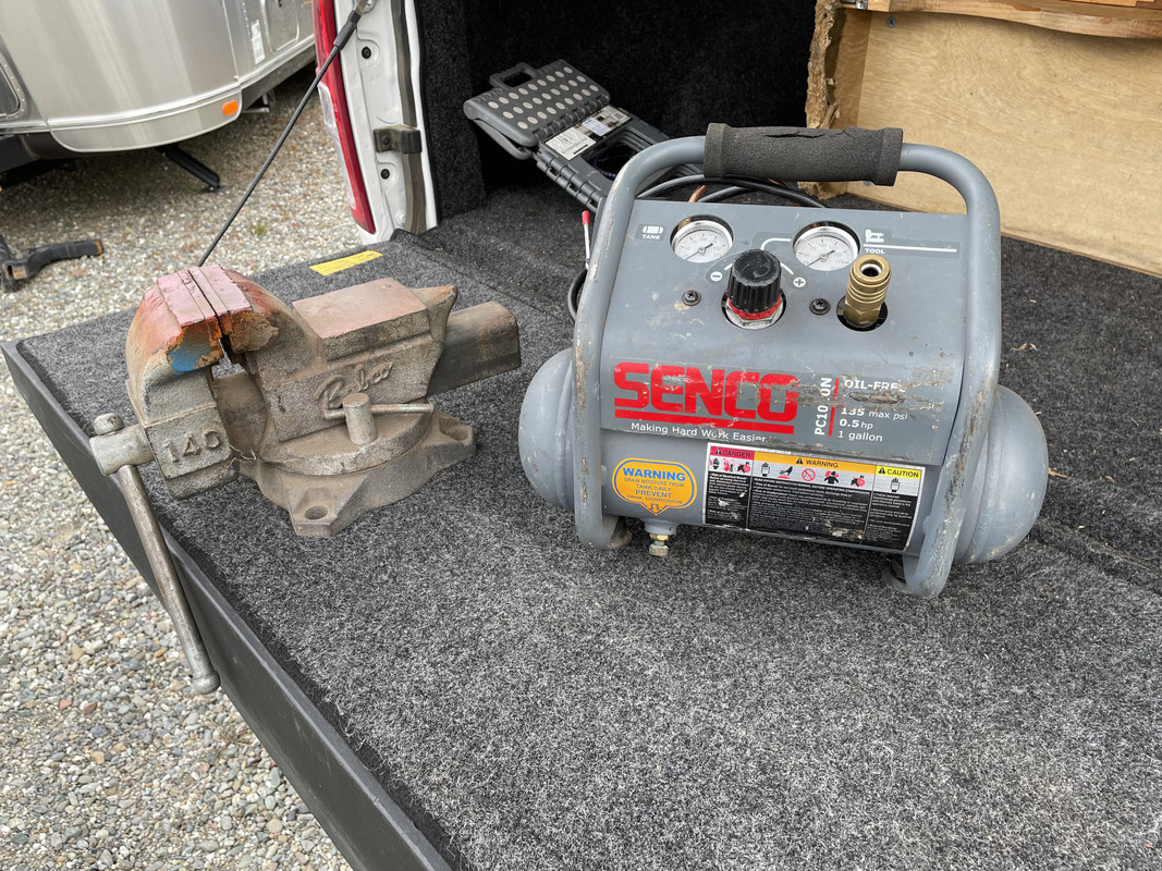 9D1F2C33-BC1D-4091-82AF-C331AFEDA340