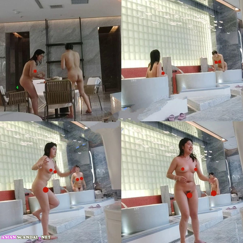 Celebrity in domestic bathing club, wandered around the swimming pool, played in the water, changed clothes, and took candid photos