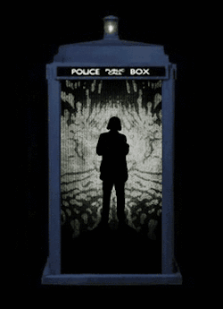 https://i.postimg.cc/nhDvvMht/All-the-Doctors-in-the-TARDIS.gif