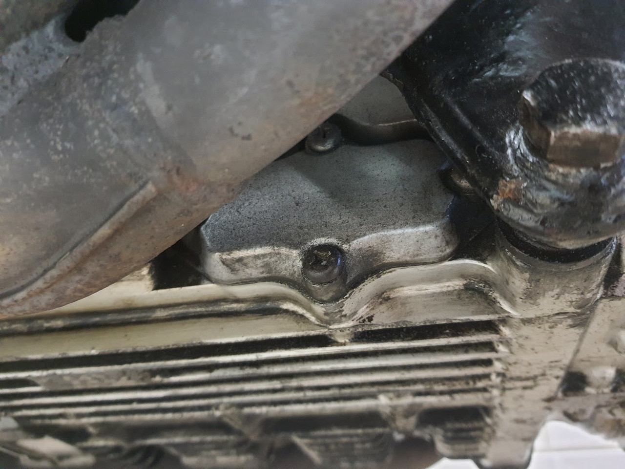 Deksel interne oliefilter 01