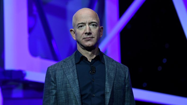 reu-jeff-bezos.jpg