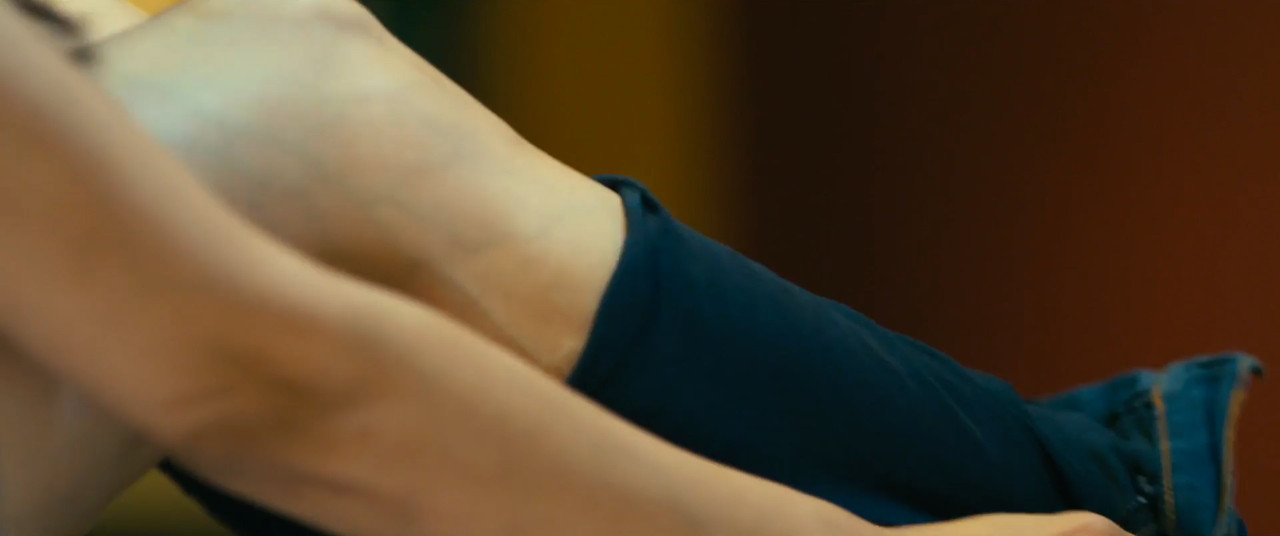 Window Connection.00_01_07_12.Still013