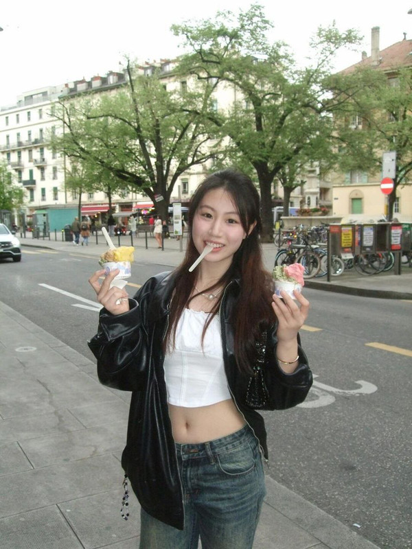 photo 6 2025 12 27 21 20 43